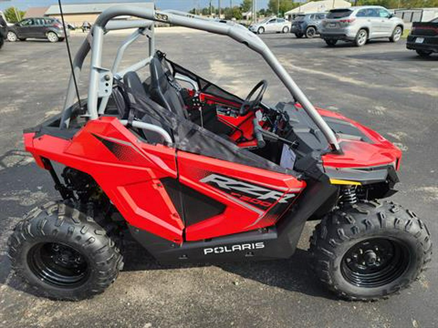 2026 Polaris RZR 200 EFI