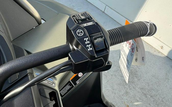 2026 Can-Am Outlander X mr 1000R Granite Grey