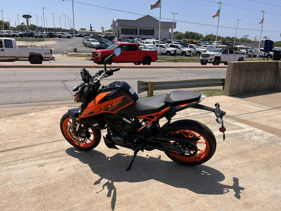 2020 KTM Duke 200