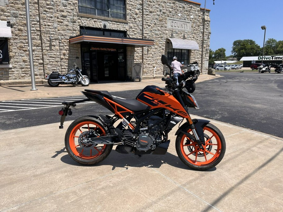 2020 KTM Duke 200