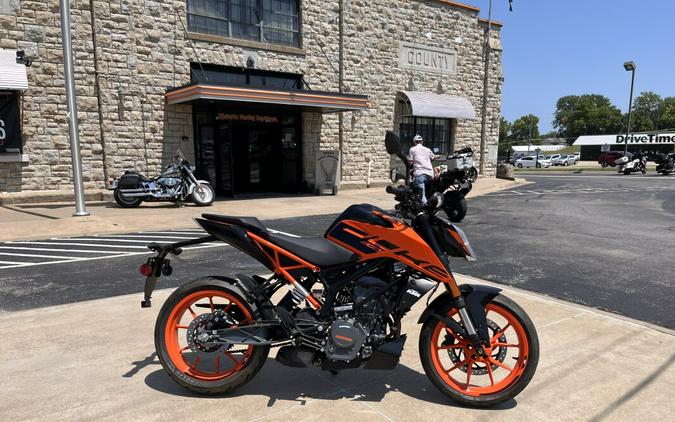 2020 KTM Duke 200