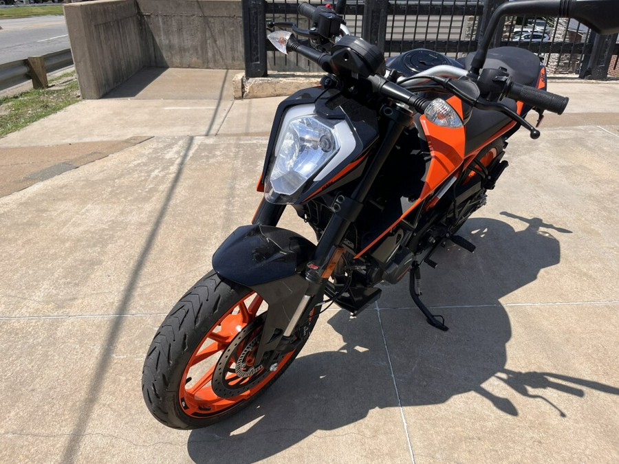 2020 KTM Duke 200