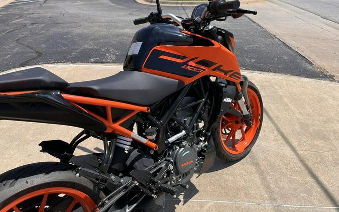 2020 KTM Duke 200