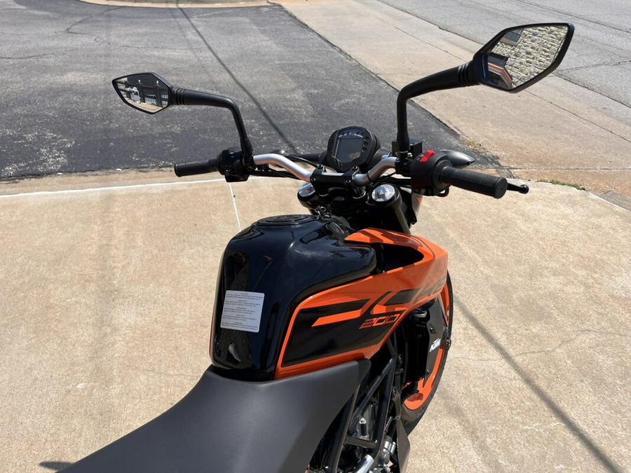 2020 KTM Duke 200