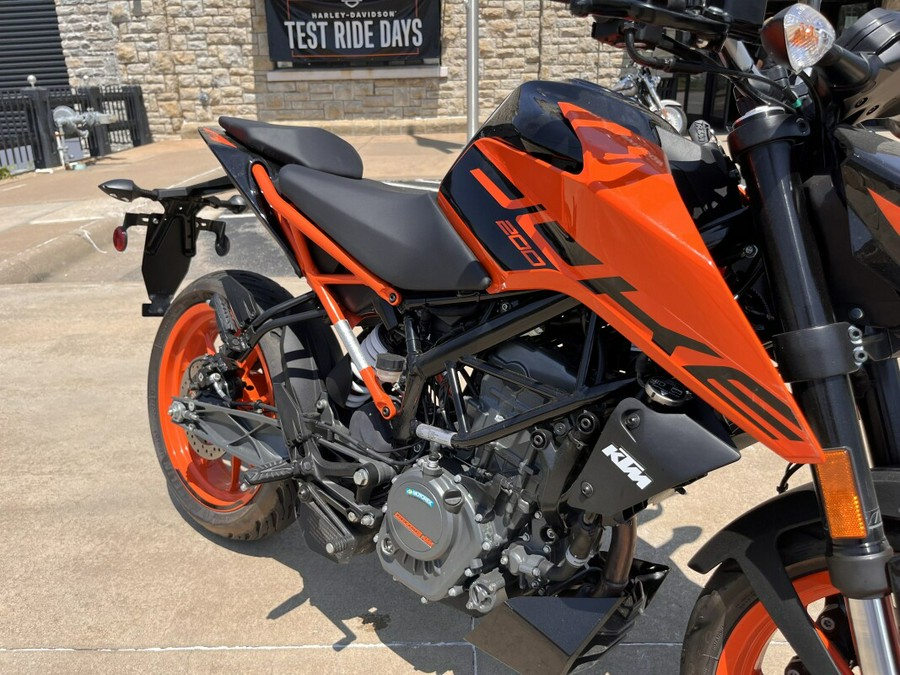 2020 KTM Duke 200