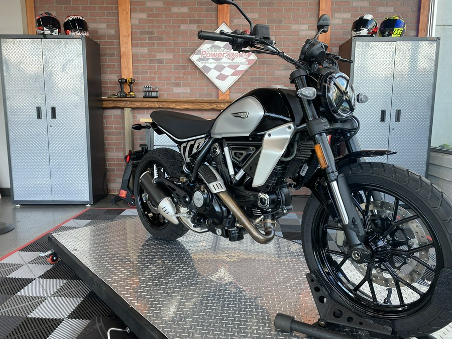 2024 Ducati Scrambler Icon