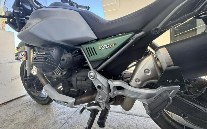 2022 Moto Guzzi V85 TT Centenario E5