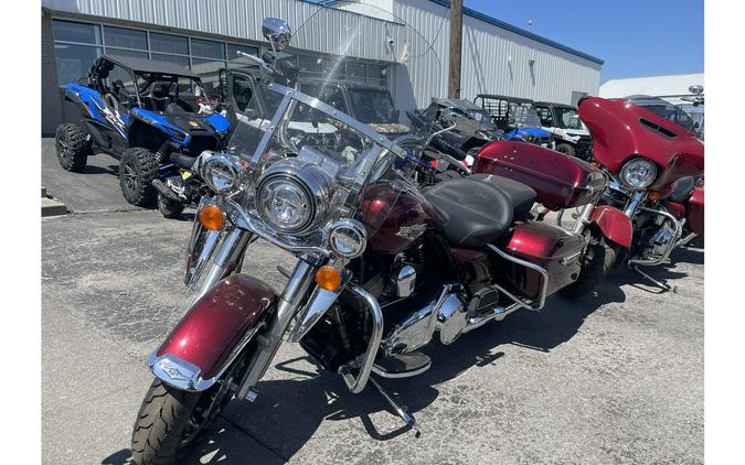 2014 Harley-Davidson® Road King® Base