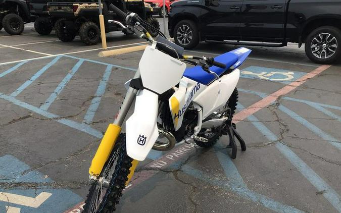 2027 HUSQVARNA TC 300