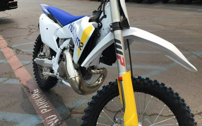 2027 HUSQVARNA TC 300