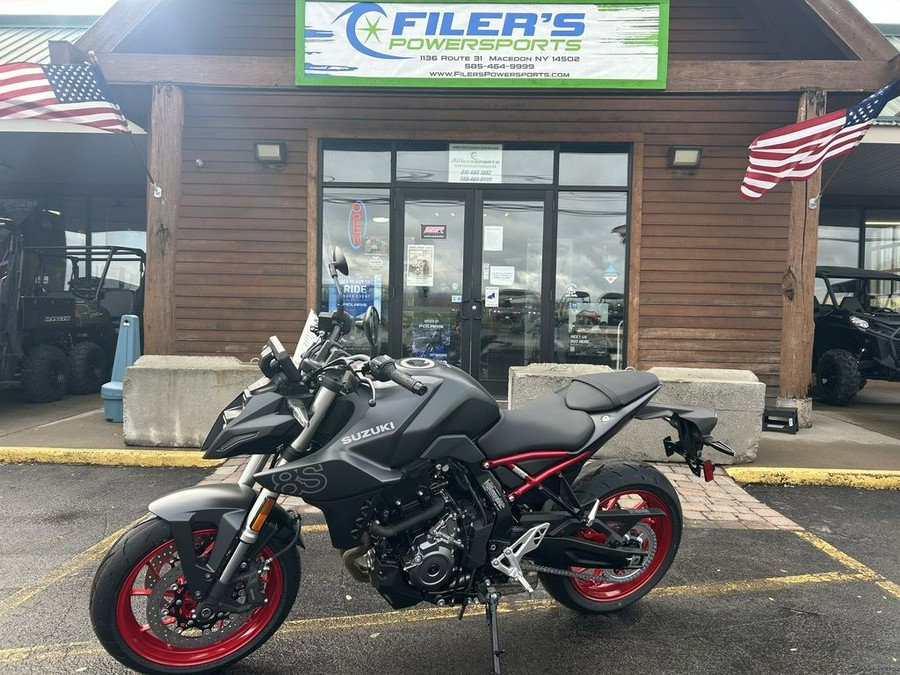 2025 Suzuki GSX-8S