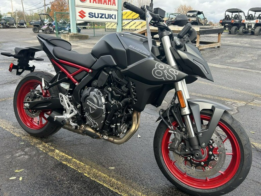 2025 Suzuki GSX-8S