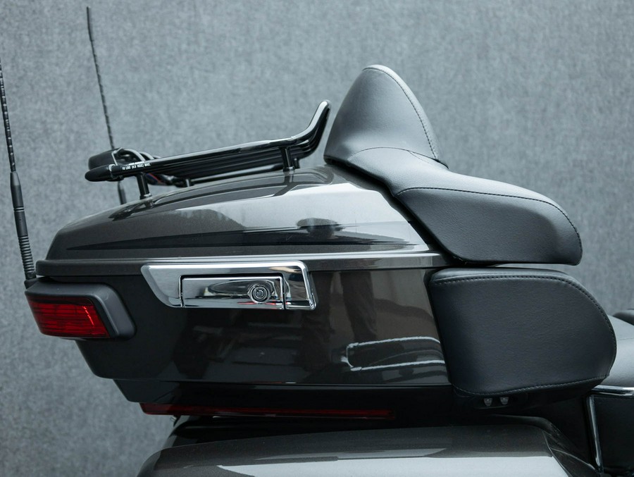 2019 HARLEY DAVIDSON FLHTCUTG TRI GLIDE ULTRA TRIKE W/ABS