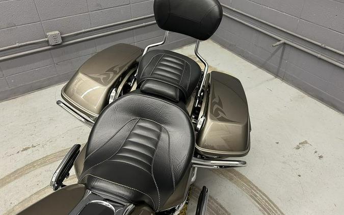 2014 Harley-Davidson® FLHRSE - CVO™ Road King®