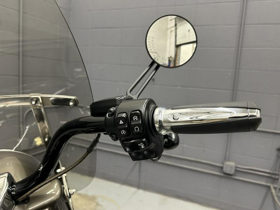 2014 Harley-Davidson® FLHRSE - CVO™ Road King®