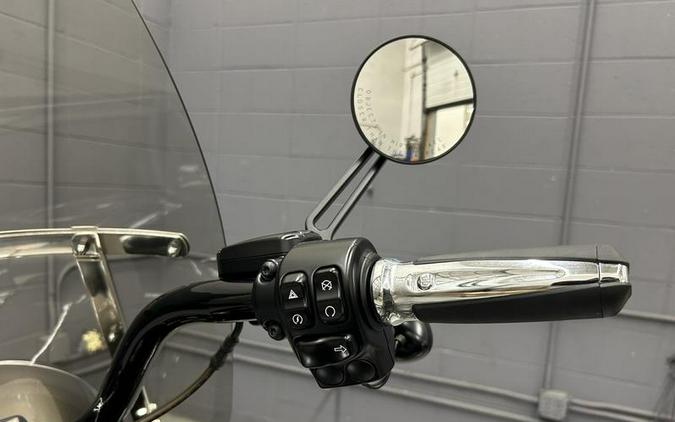 2014 Harley-Davidson® FLHRSE - CVO™ Road King®