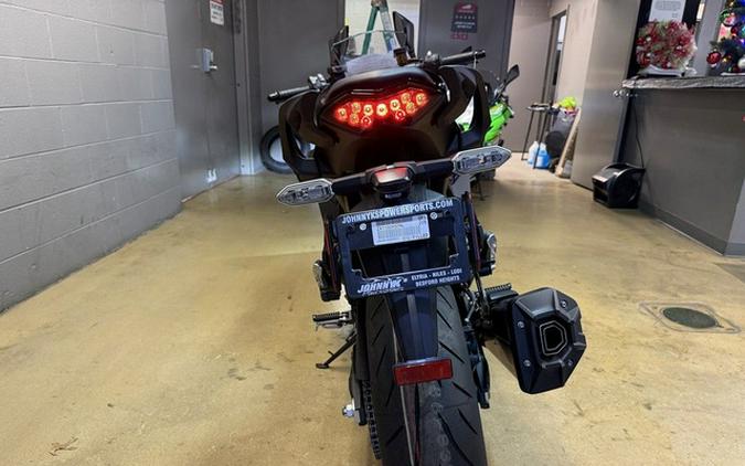 2025 Kawasaki Ninja 1100SX ABS