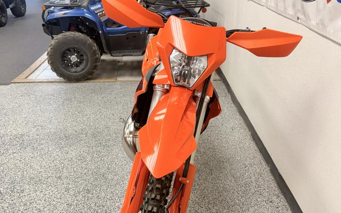 2026 KTM 300 XC-W - KT6041