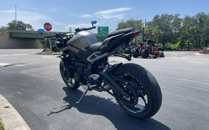 2024 Triumph Street Triple 765 R Silver Ice