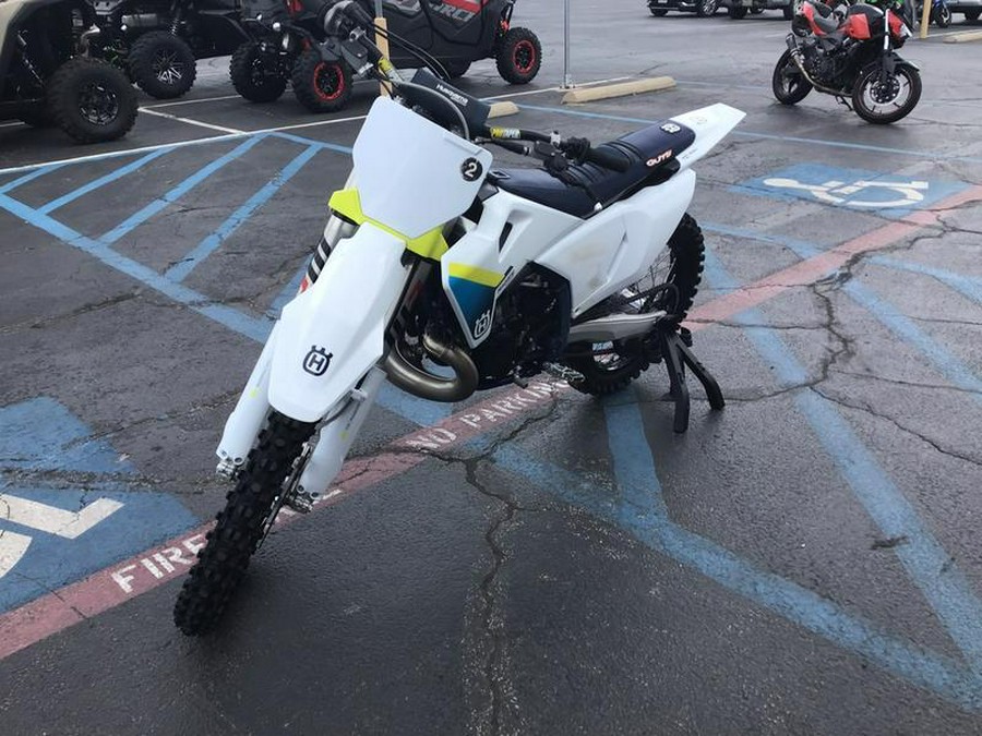 2025 HUSQVARNA TC300
