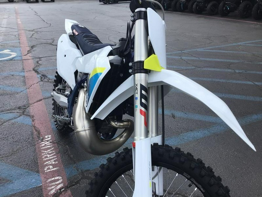 2025 HUSQVARNA TC300
