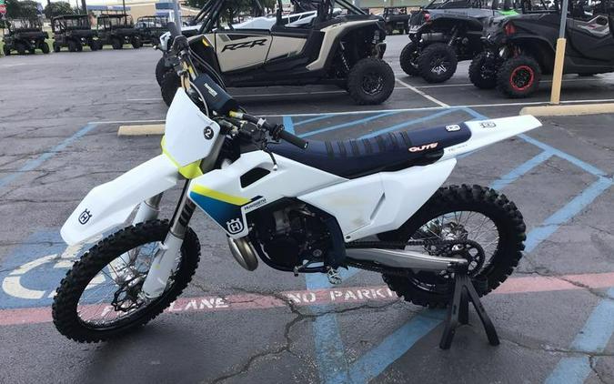 2025 HUSQVARNA TC300