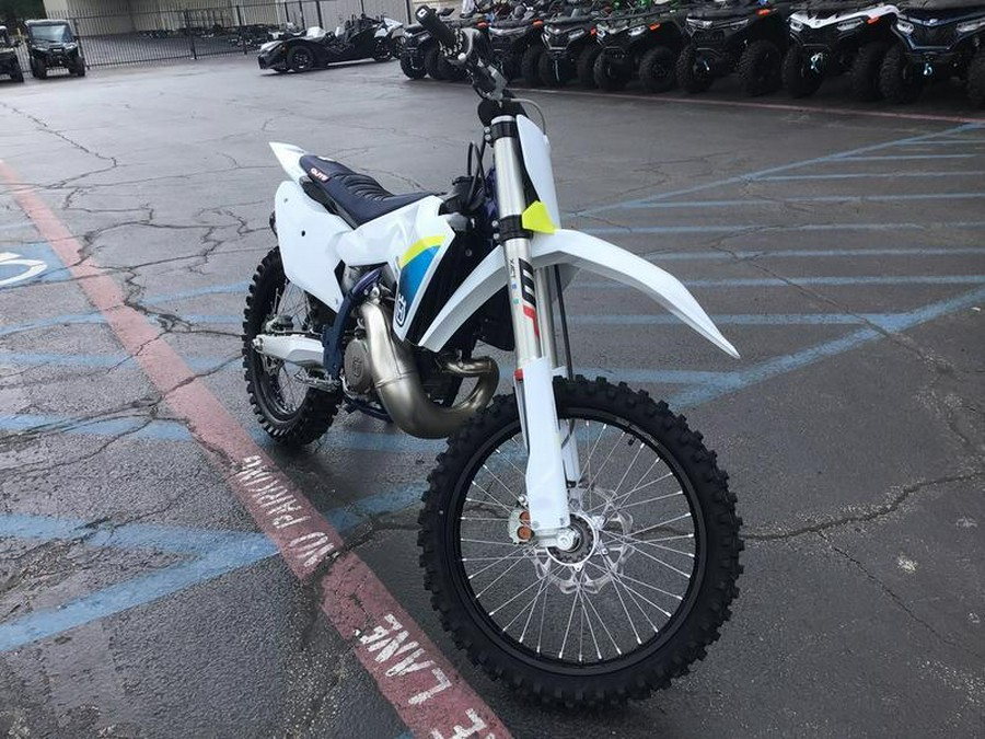 2025 HUSQVARNA TC300