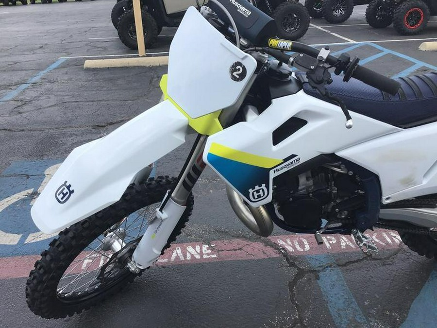 2025 HUSQVARNA TC300