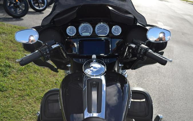 2019 Harley-Davidson® Ultra Limited - FLHTK