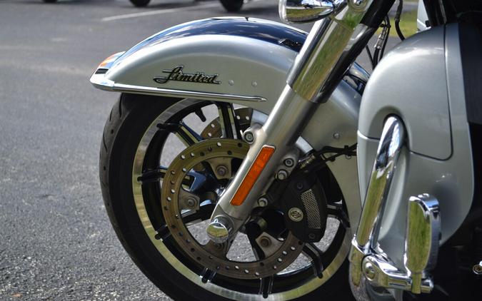 2019 Harley-Davidson® Ultra Limited - FLHTK