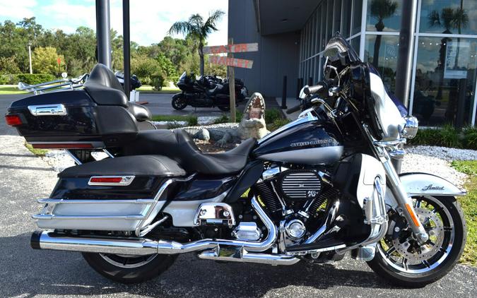 2019 Harley-Davidson® Ultra Limited - FLHTK