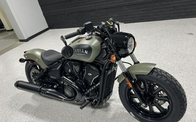 2026 Indian Scout Bobber Limited +Tech Moss Green Smoke