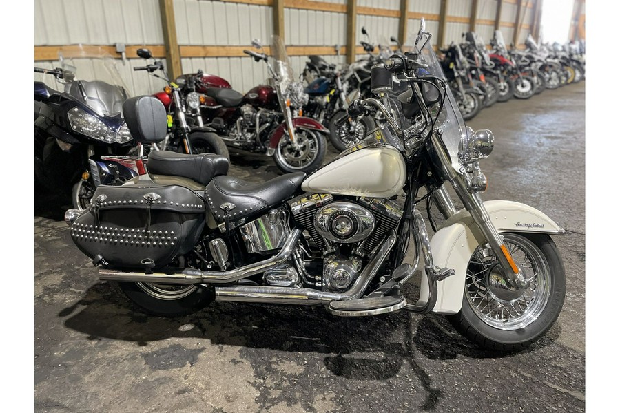 2014 Harley-Davidson® Softail® Heritage Softail® Classic