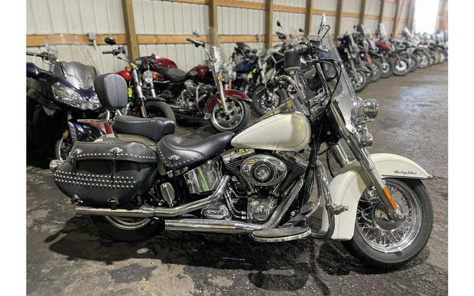 2014 Harley-Davidson® Softail® Heritage Softail® Classic