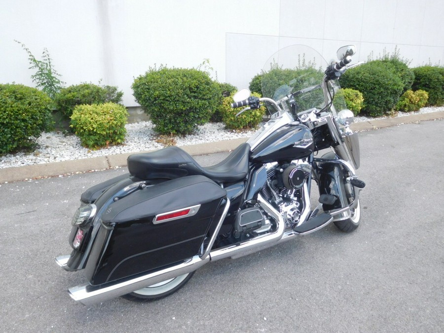 FLHR 2015 Road King Classic