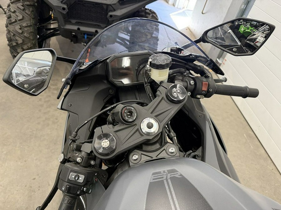 2025 Kawasaki Ninja ZX-6R ABS