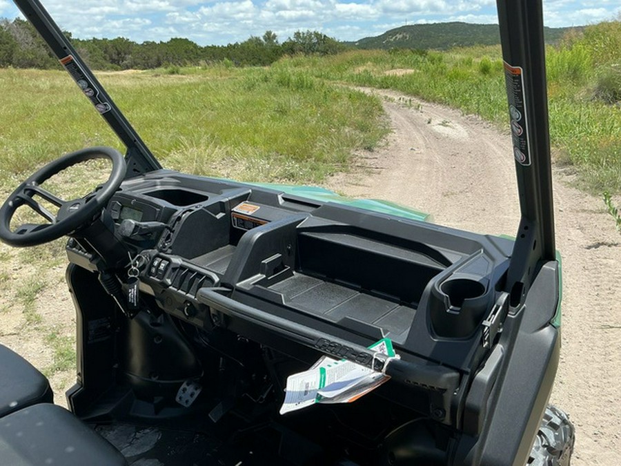 2026 Can-Am Defender HD7