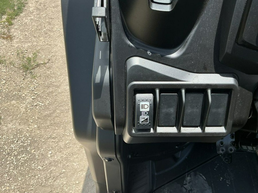 2026 Can-Am Defender HD7