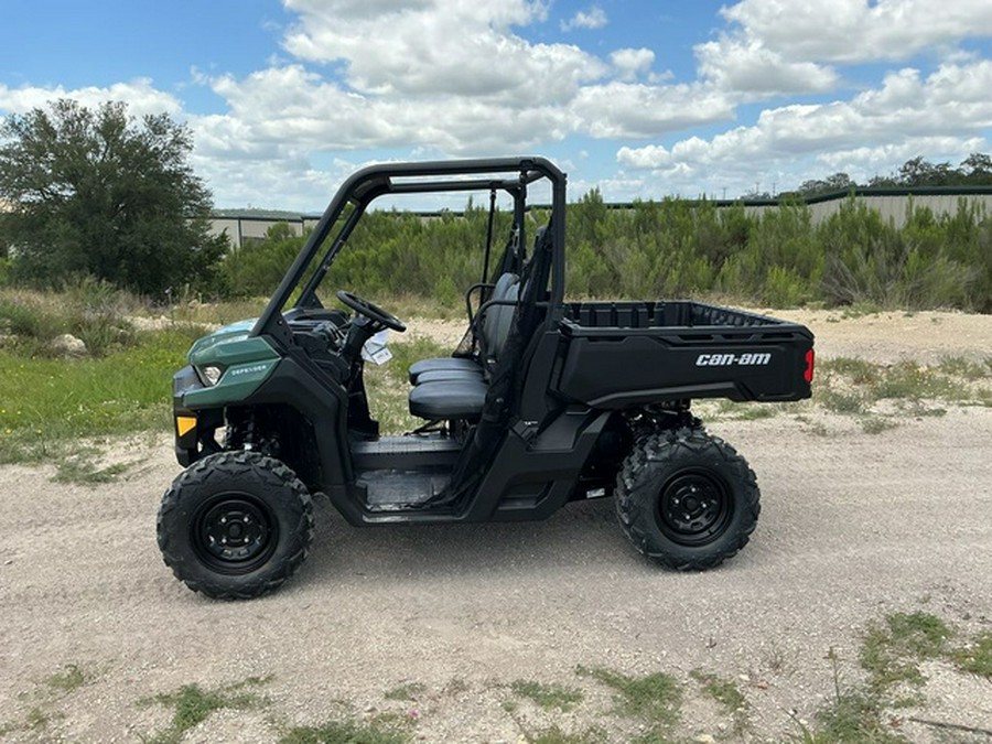 2026 Can-Am Defender HD7