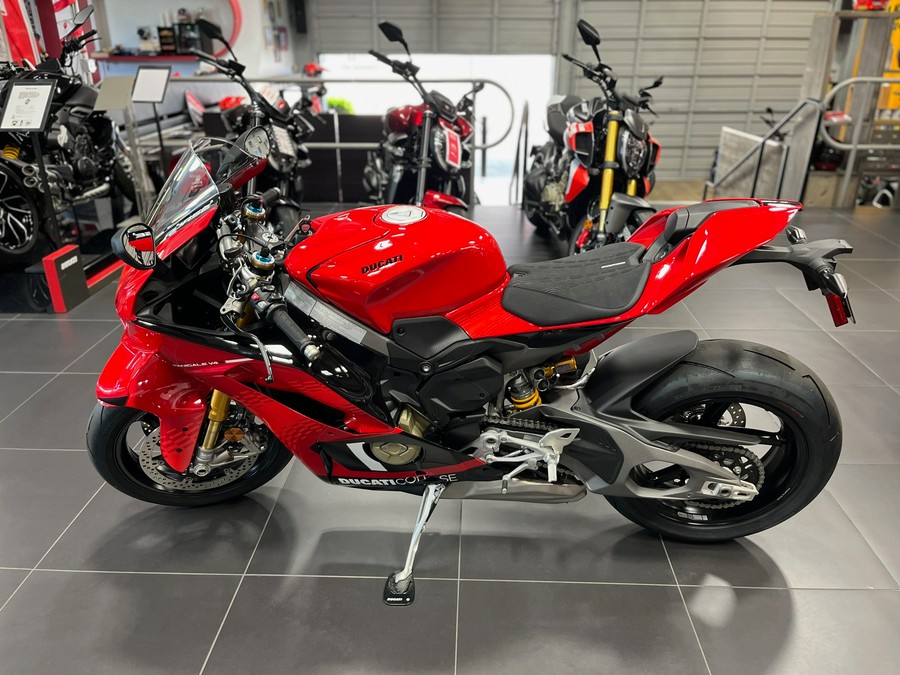 2026 Ducati Panigale V4 S