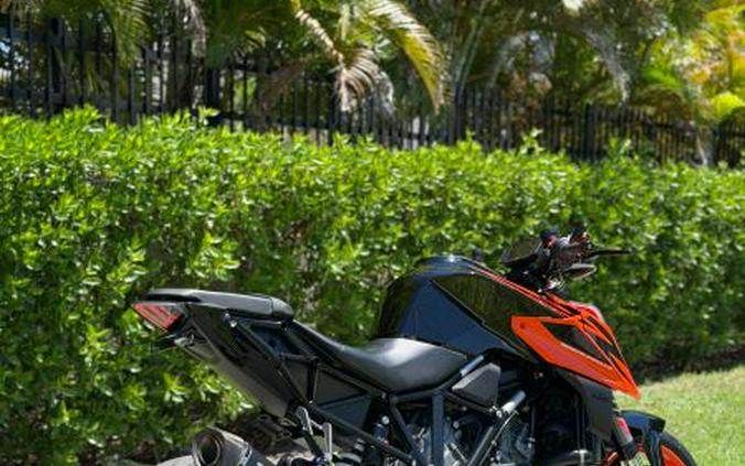 2019 KTM 1290 Super Duke R