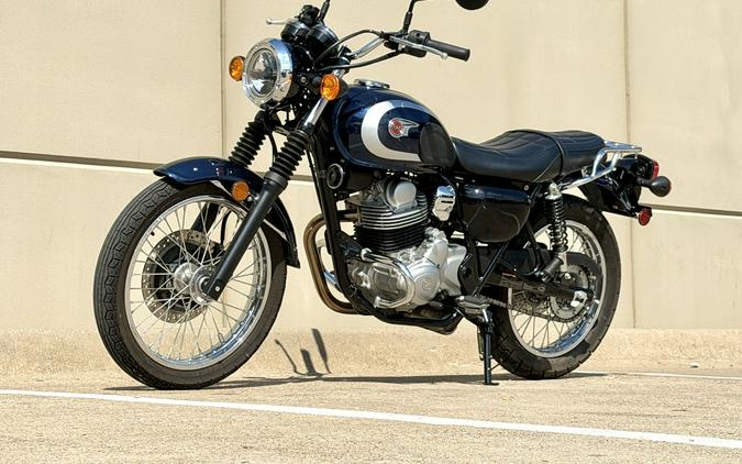 2025 Kawasaki W230 ABS