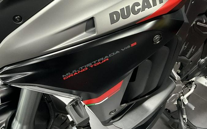 2024 Ducati Multistrada V4 S Grand Tour