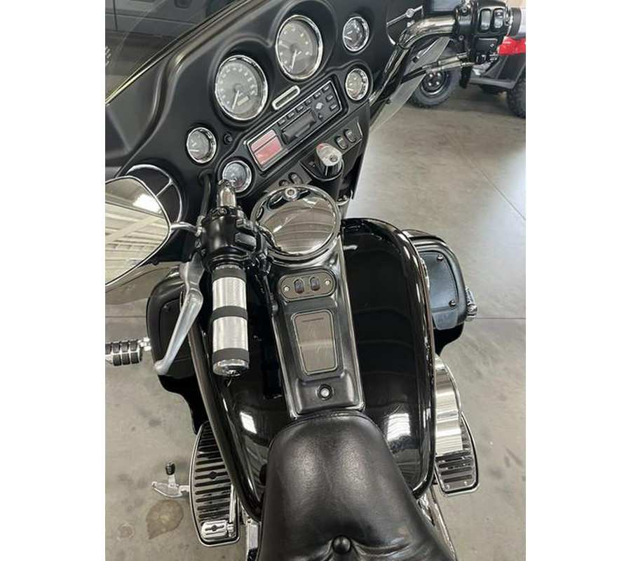 2000 Harley-Davidson® FLHTCU