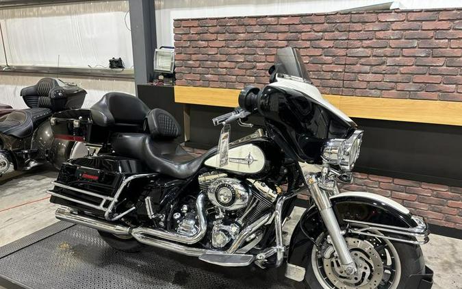 2007 Harley-Davidson® FLHT - Electra Glide® Standard