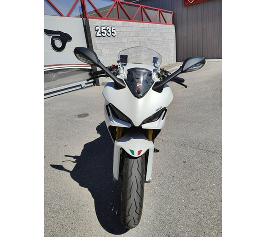 2021 Ducati Supersport 950 S White Silk Fairing