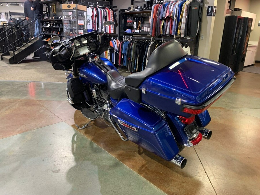 2016 Harley-Davidson Electra Glide Ultra Classic Superior Blue