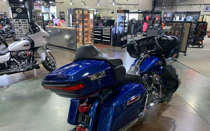 2016 Harley-Davidson Electra Glide Ultra Classic Superior Blue