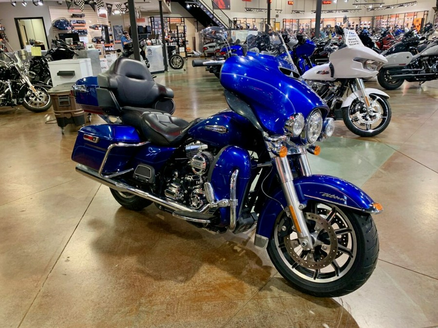 2016 Harley-Davidson Electra Glide Ultra Classic Superior Blue