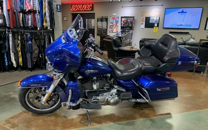 2016 Harley-Davidson Electra Glide Ultra Classic Superior Blue